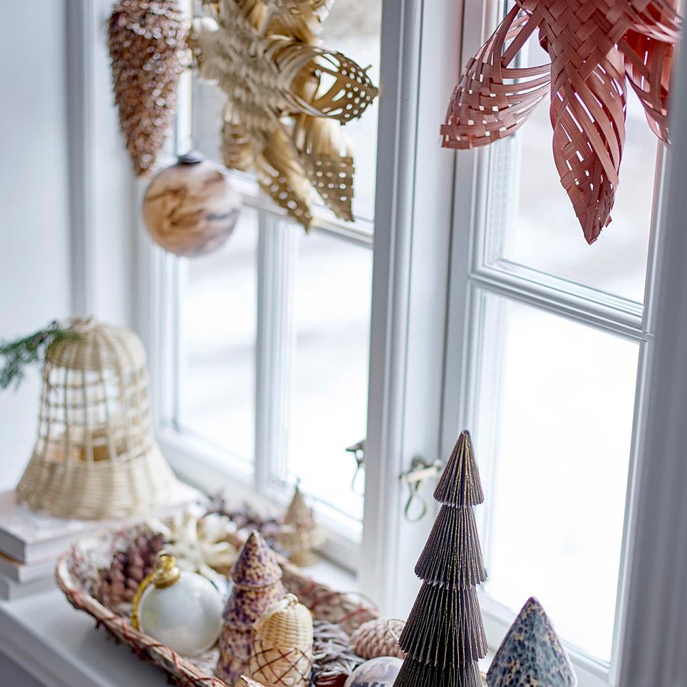 Bloomingville Hani Stern – Dekorativer Weihnachtsstern aus Bambus in Gold, Ø33 cm, dänisches Design