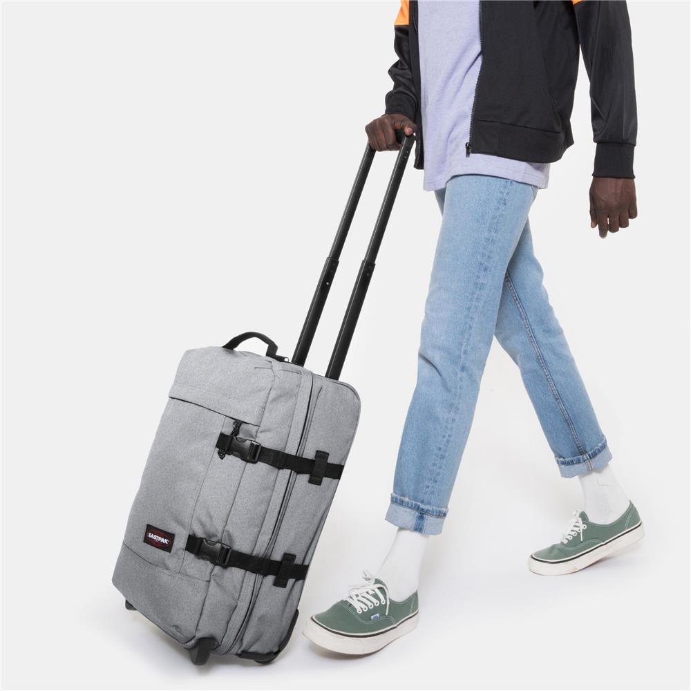 Eastpak TRANVERZ S, Kleiner Reisetrolley, Sunday Grey (grau), 42L, Rollkoffer mit 2 Rädern und TSA-Schloss
