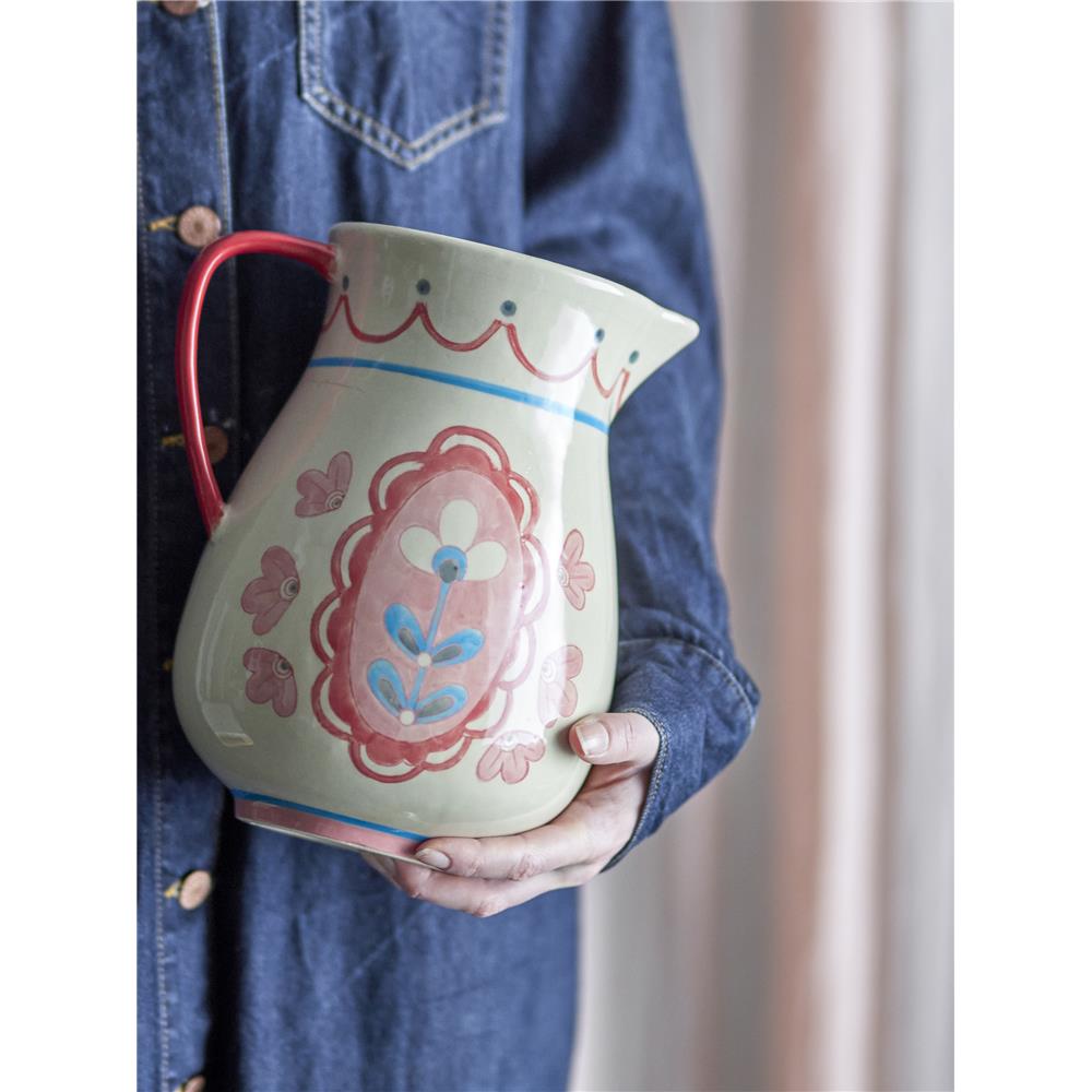 Bloomingville Odina Krug, 3,3 Liter, aus Steingut, mit Blumenmotiv in Pink- und Blautönen