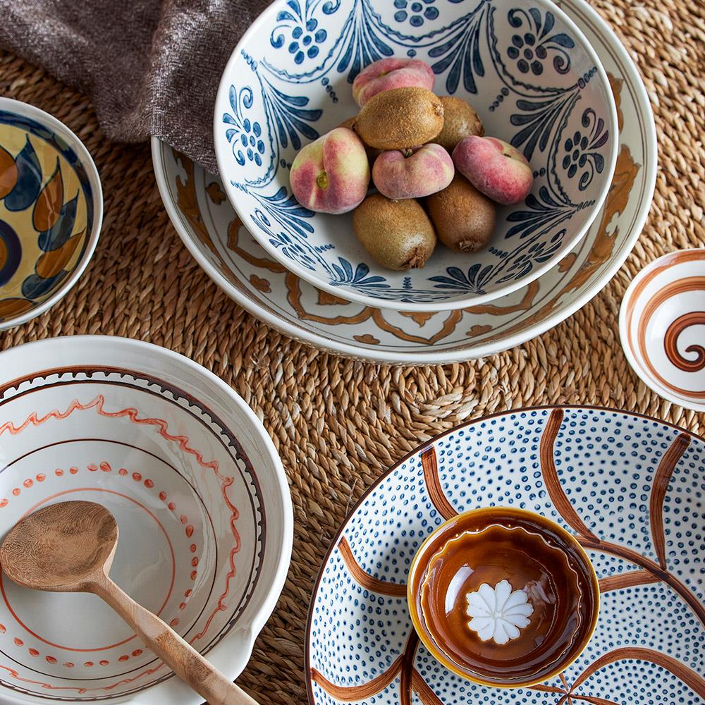 Bloomingville Heikki Schale – blaue Steingutschale, handbemalt, Ø 26,5 cm, 2 Liter