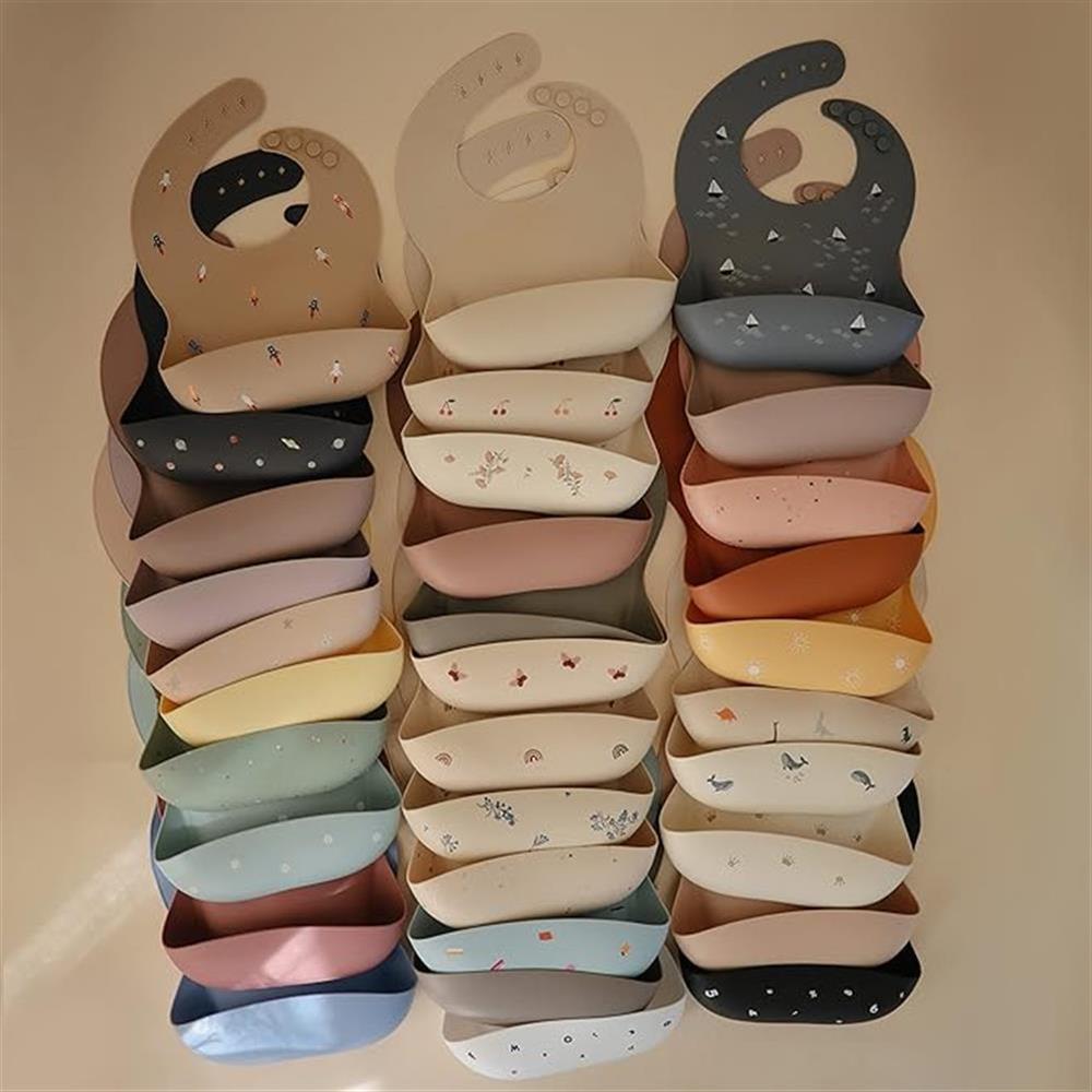 Mushie Silikon-Lätzchen, Crowns, mit Auffangschale, BPA-frei