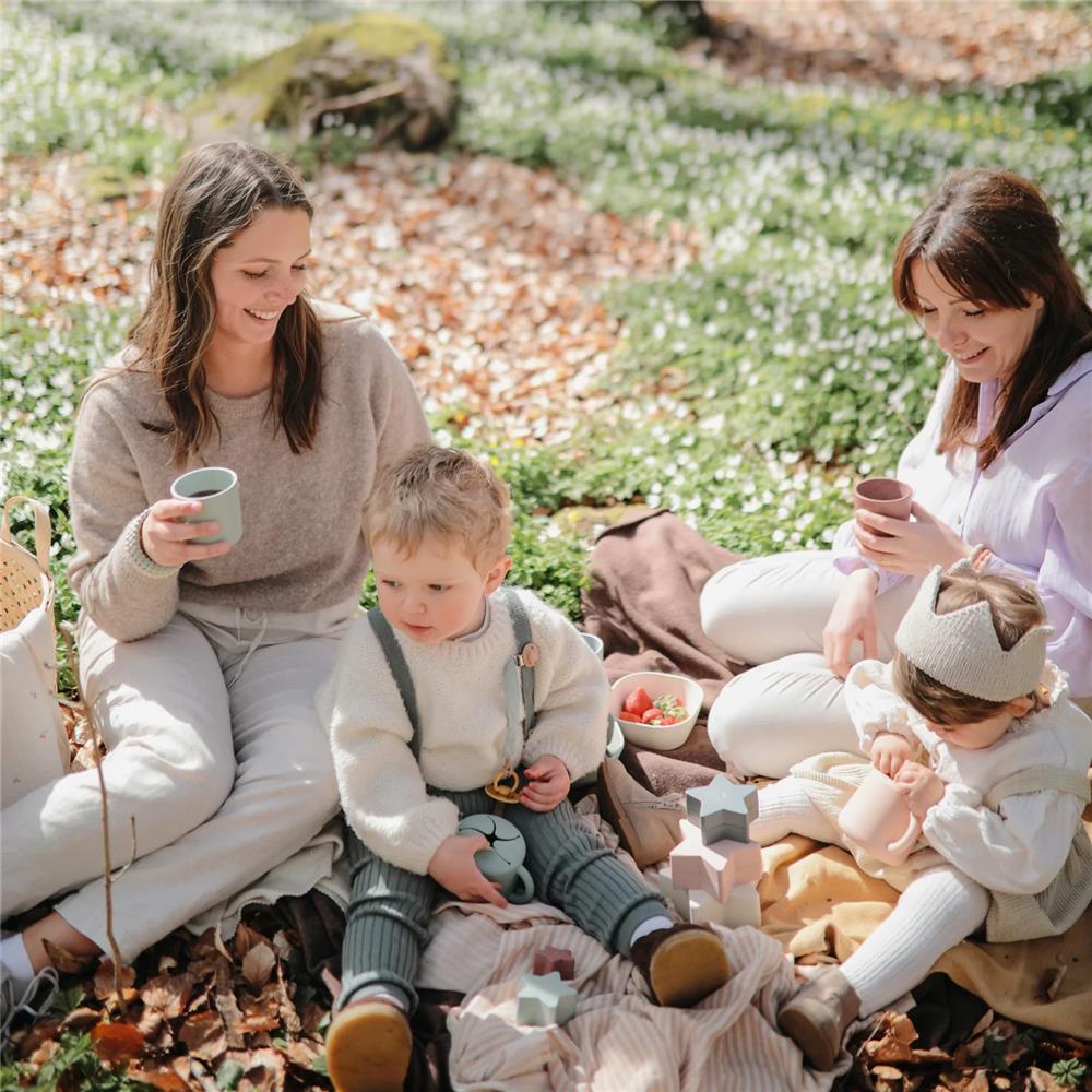 Mushie Snackbecher, Cambridge Blue, aus Silikon, BPA-frei