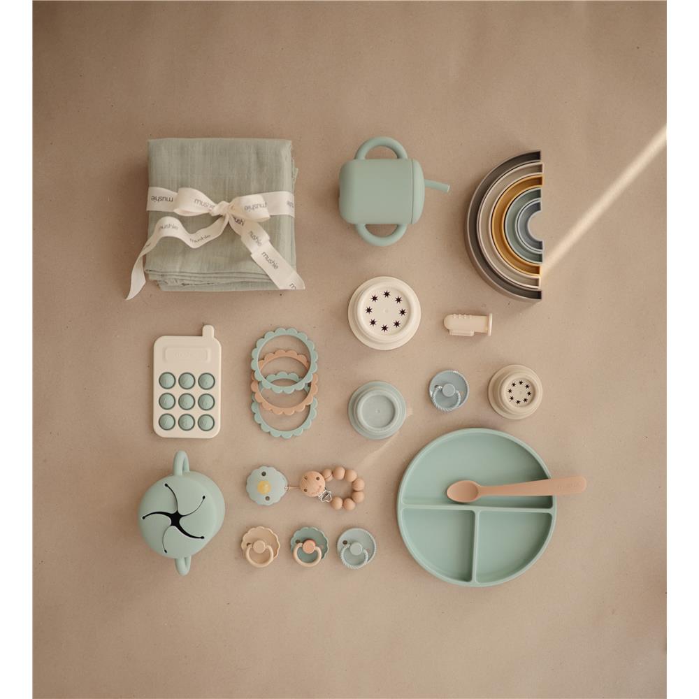 Mushie Sensorik-Spielzeug Telefon, Cambridge Blue, aus Silikon, BPA-frei