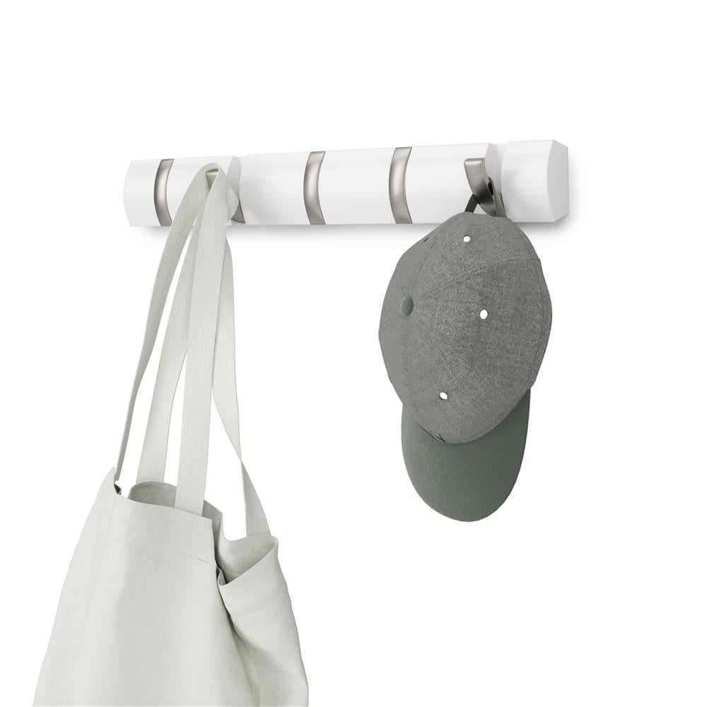 Umbra Flip Wandgarderobe, Garderobenleiste in Weiß, mit 5 beweglichen Haken in Silber