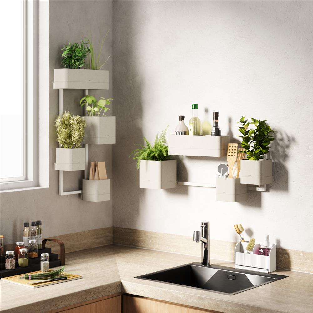 Umbra Cubiko Wandpflanzkasten mit 4 Pflanztöpfen, vertikale/horizontale Ausrichtung, in Weiß