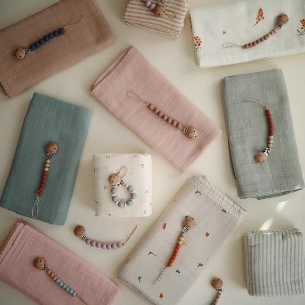 Mushie Musselin-Baby-Wickeldecke, Sage Stripe, Pucktuch aus 100% Bio-Baumwolle