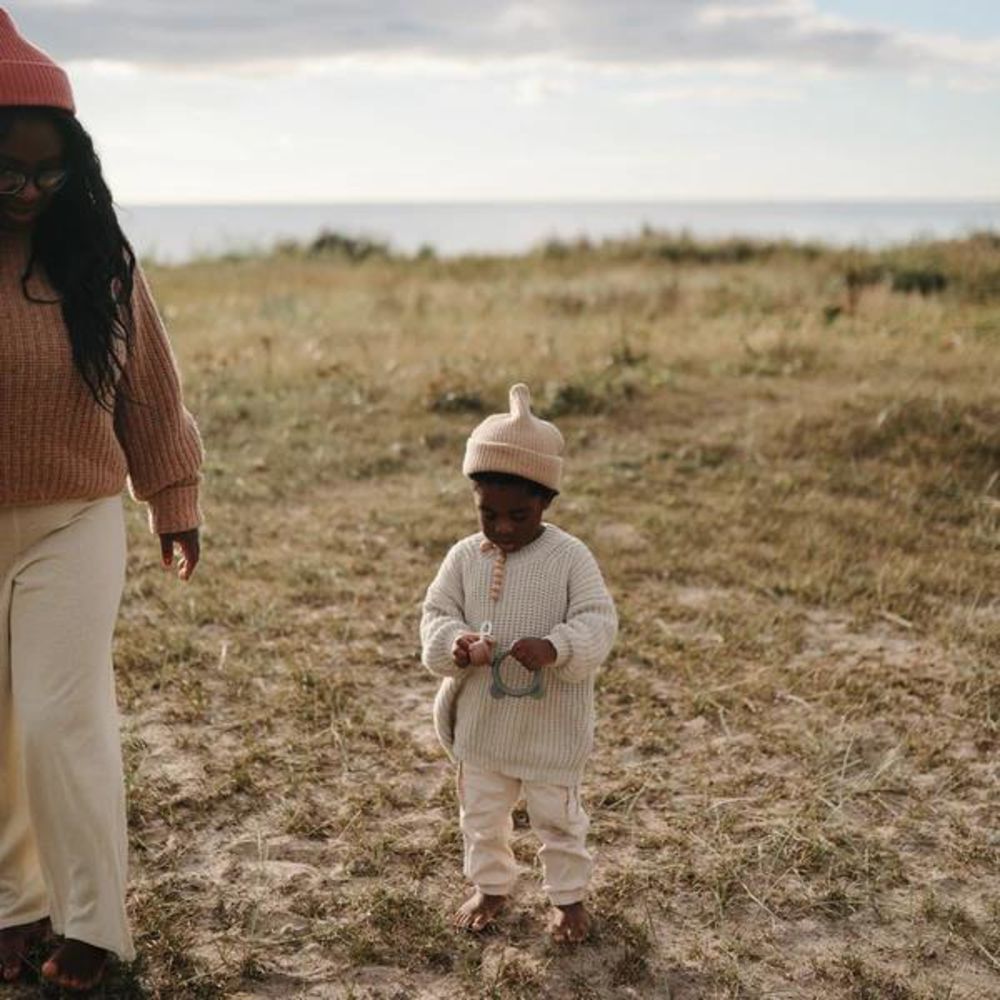 Mushie Beißring Bär, Dried Thyme, aus Silikon, BPA-frei