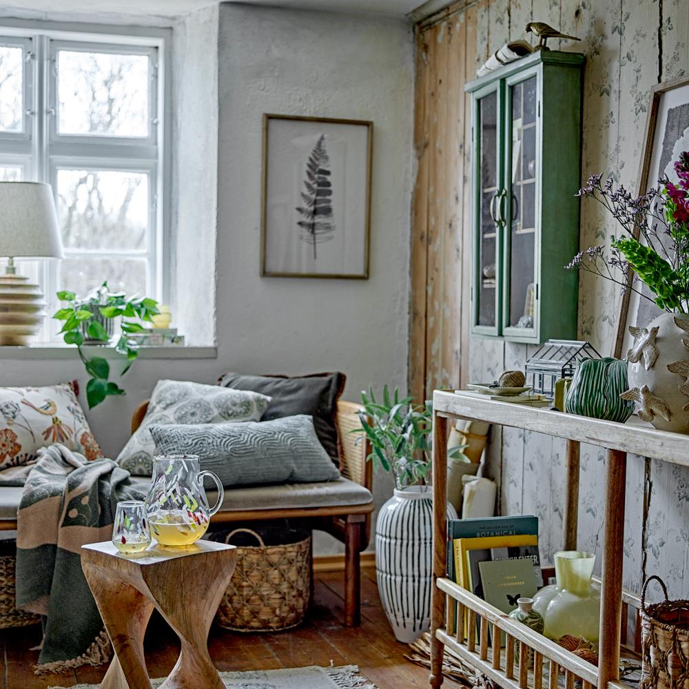 Bloomingville Hazem Kabinett grün aus Tannenholz – dekorativer Wandschrank für Küche & Wohnzimmer