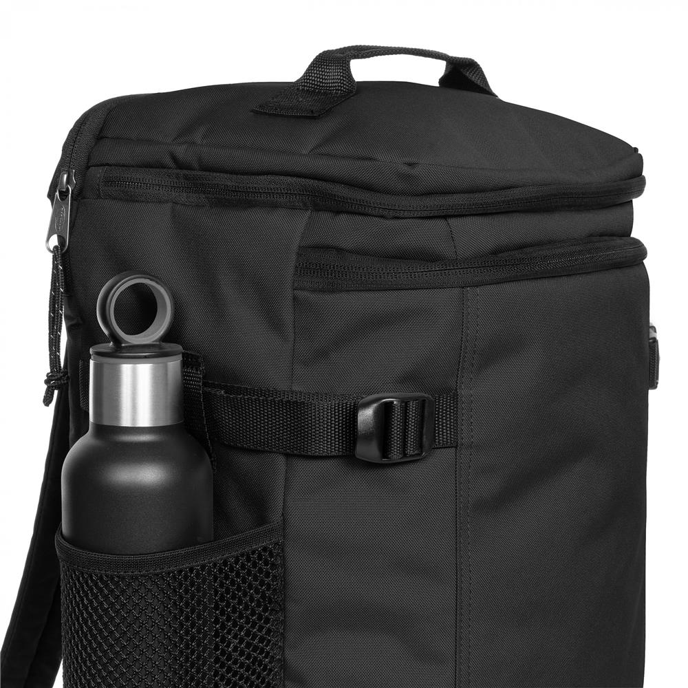 Eastpak CARRY PACK, Reiserucksack, Black (schwarz), 30L, Reisetasche mit Flaschenhalter und Laptopfach