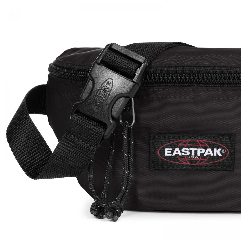 Eastpak SPRINGER, Kleine Umhängetasche, Powr Black (schwarz), 2L, Bauchtasche