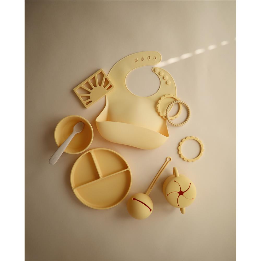 Mushie Silikon-Lätzchen, Mineral Yellow, mit Auffangschale, BPA-frei