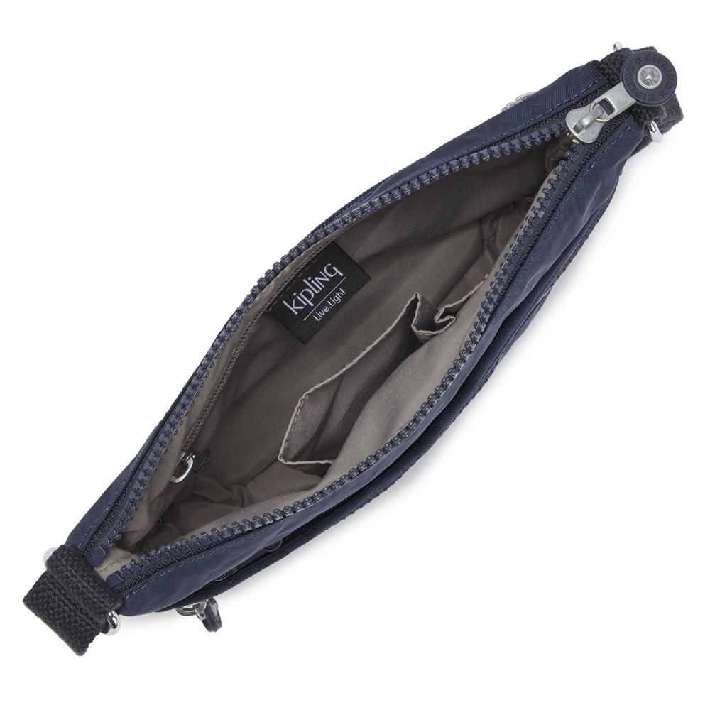 Kipling ARTO S Kleine Umhängetasche in der Farbe Blue Bleu 2 mit Reißverschluss