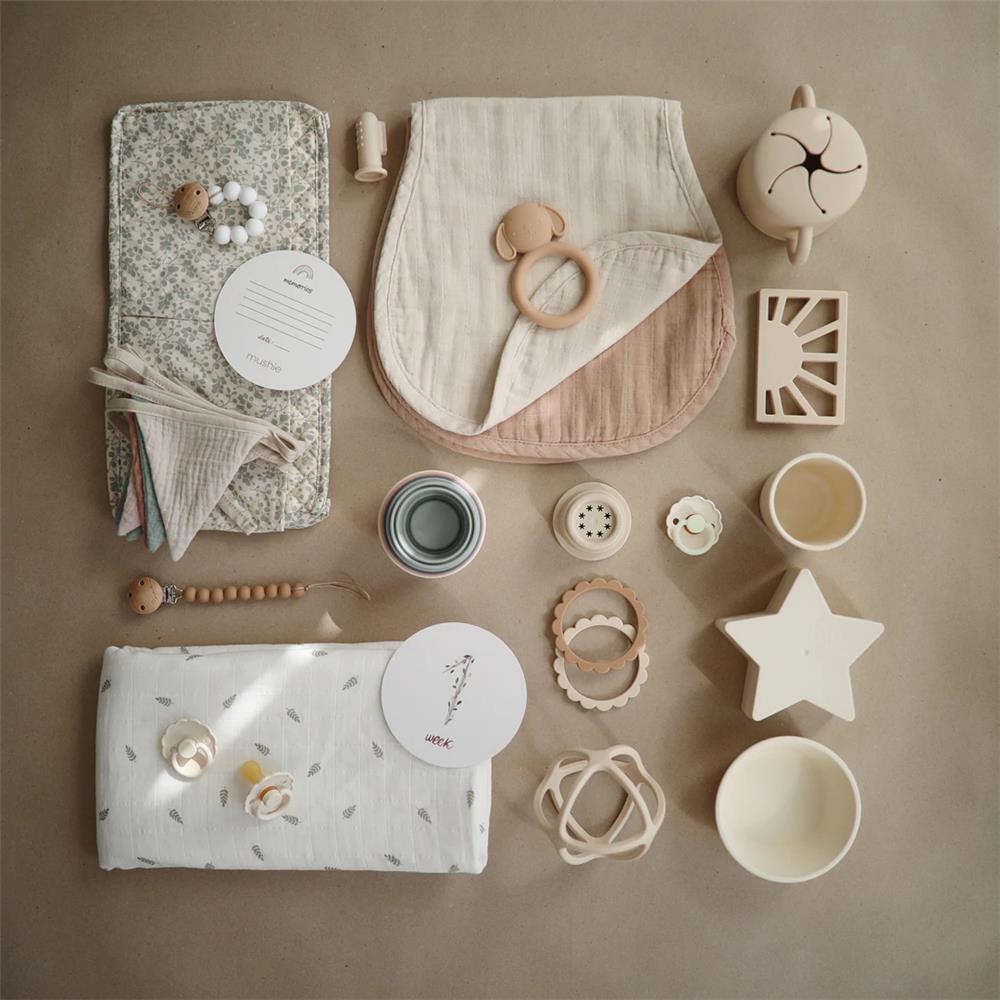 Mushie Musselin-Baby-Wickeldecke, Leaves, Pucktuch aus 100% Bio-Baumwolle