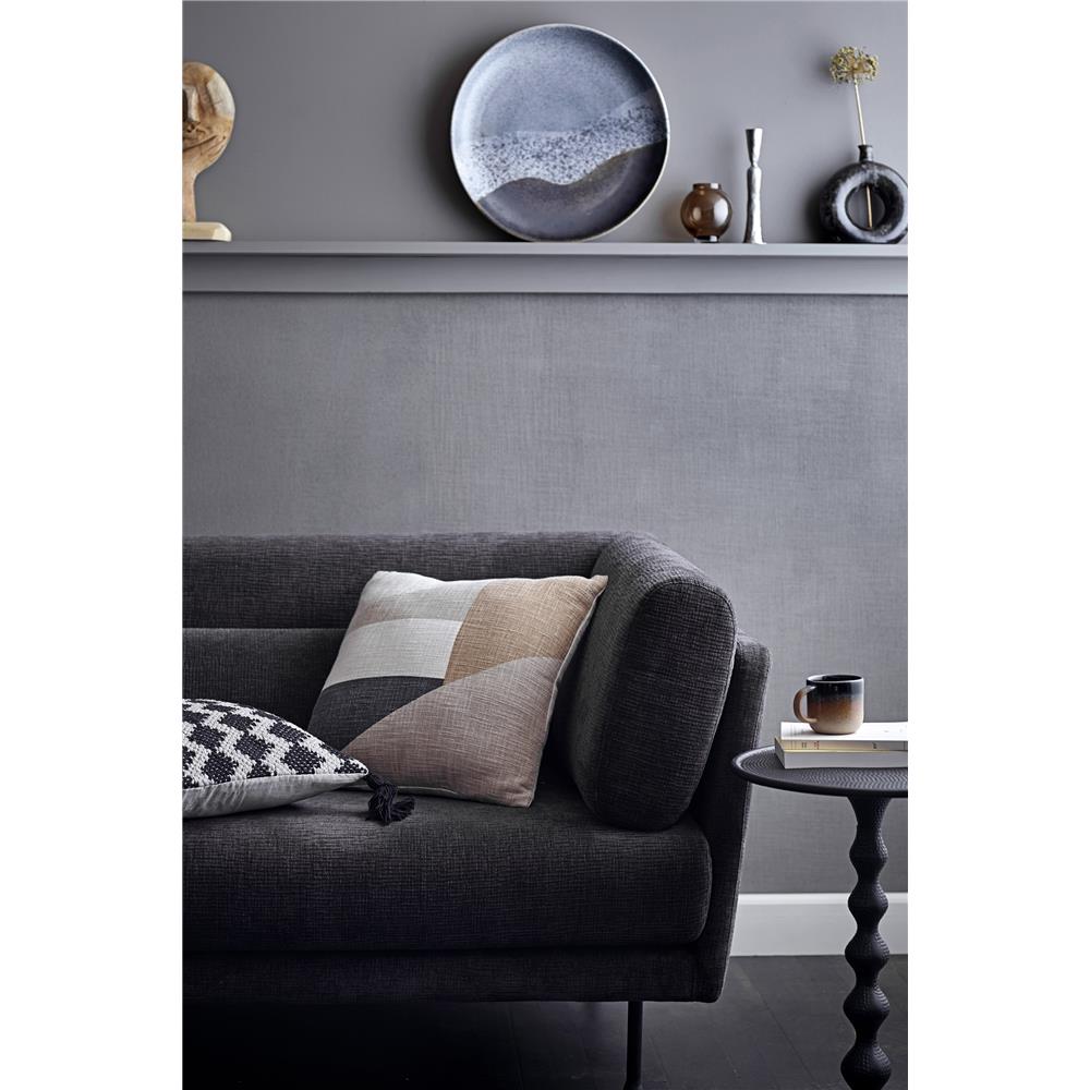 Bloomingville Anka Beistelltisch mit geschwungenem Bein, in Schwarz, aus Aluminium - 38xH56 cm