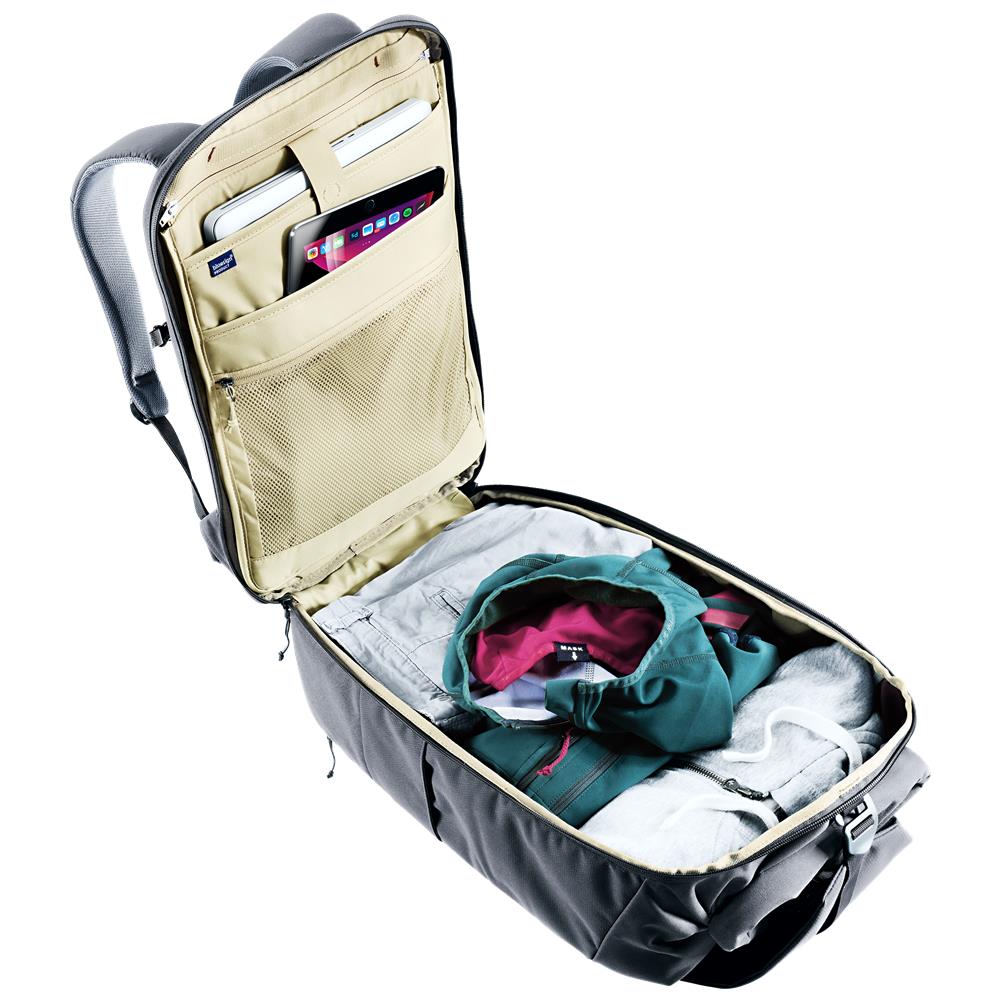 deuter Utilion 30, Rucksack, black (schwarz), 30L, mit Laptopfach