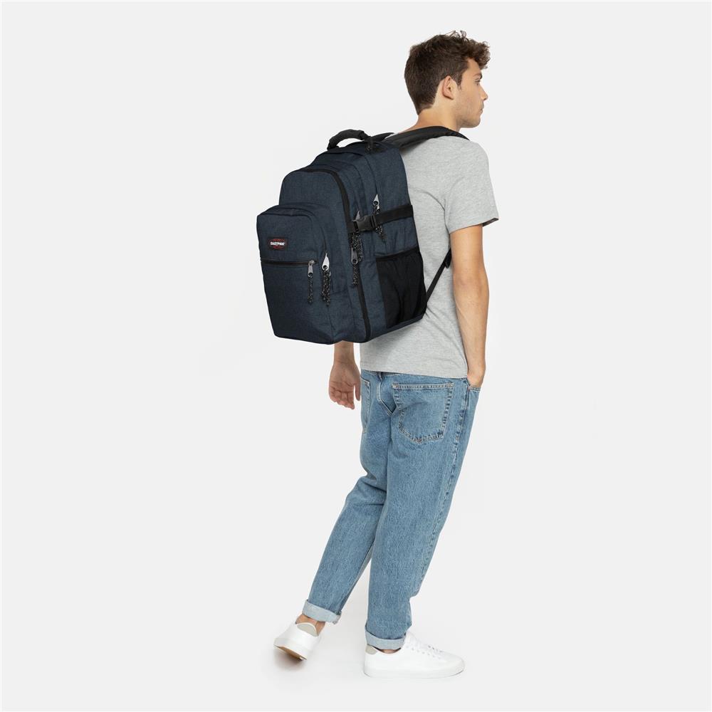 Eastpak TUTOR, Großer Rucksack, Triple Denim (blau), 39L, mit Flaschenhalter und Laptopfach