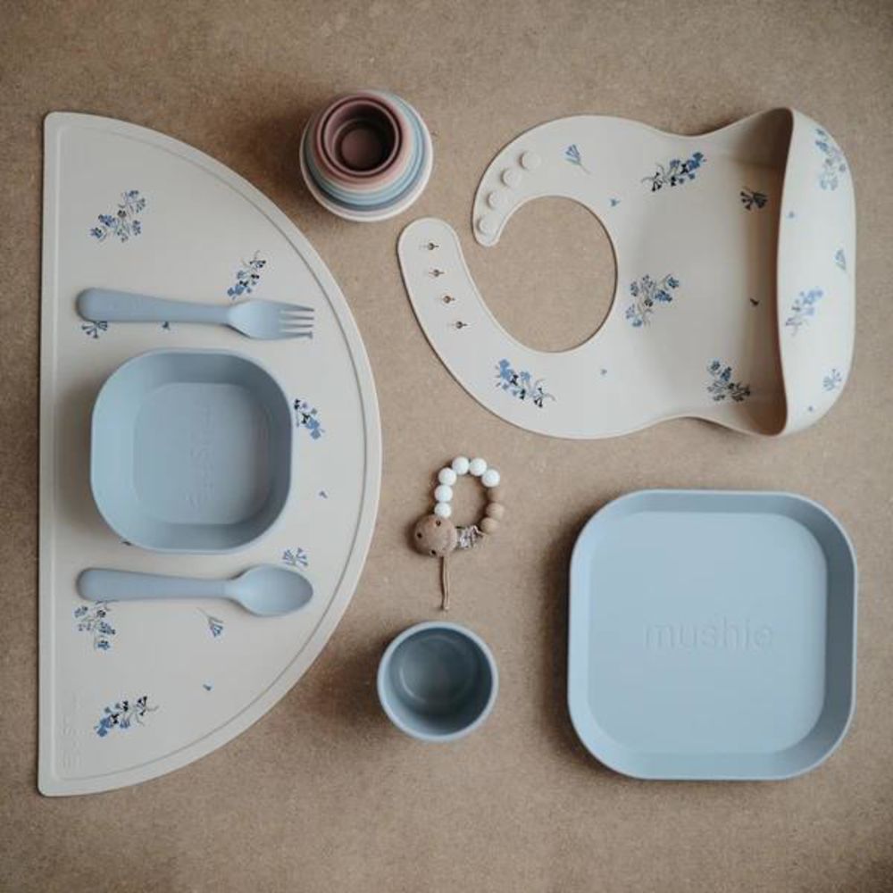 Mushie Silikon-Platzdeckchen, Lilac Flowers, Tischset, BPA-frei
