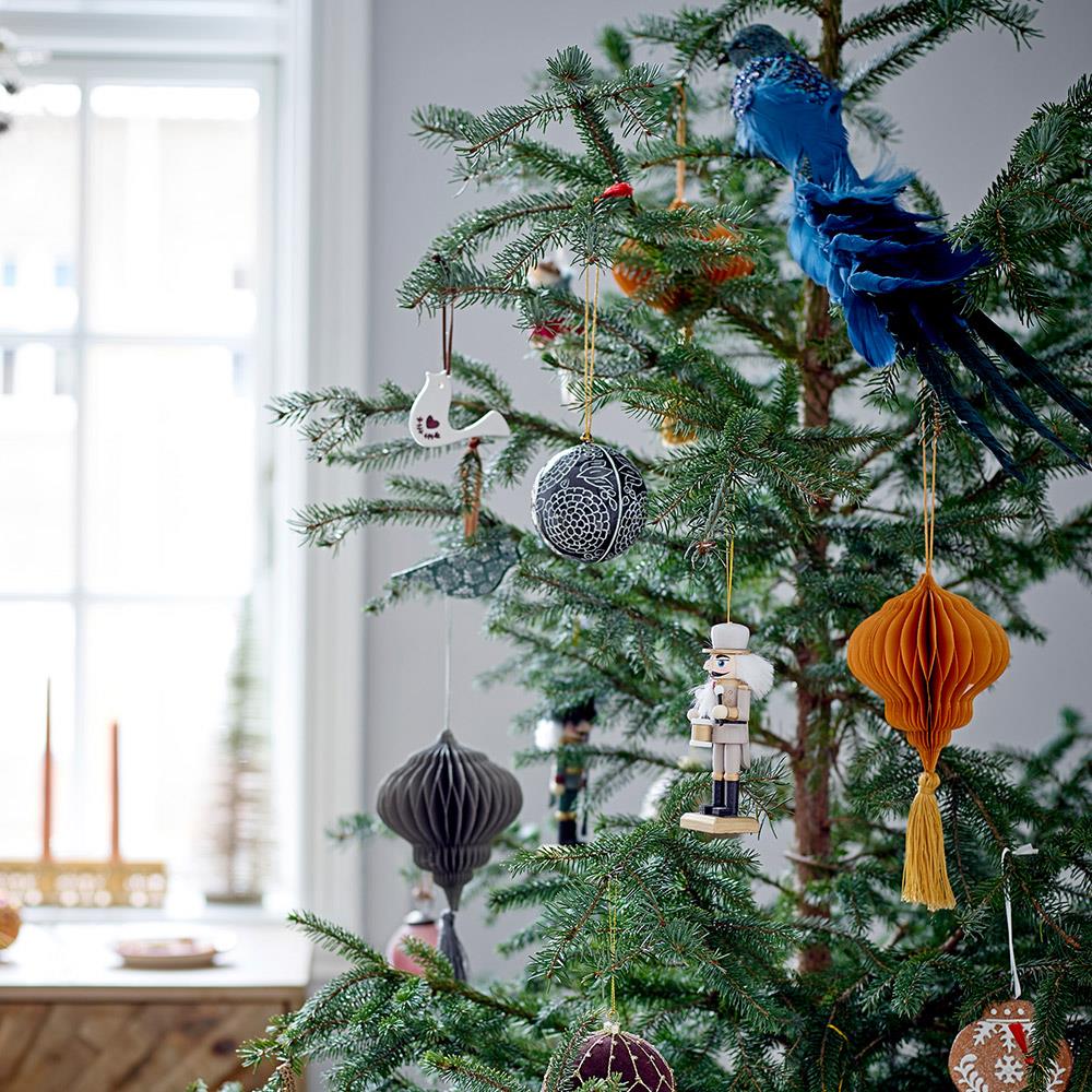 Bloomingville Nikita Baumanhänger, 6er Set – Nussknacker aus Holz, Grau & Gold, dänisches Design