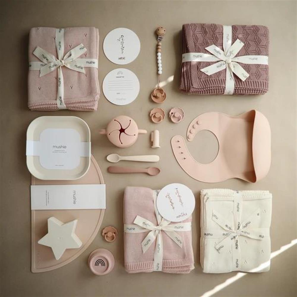 Mushie Silikon-Lätzchen, Blush, mit Auffangschale, BPA-frei