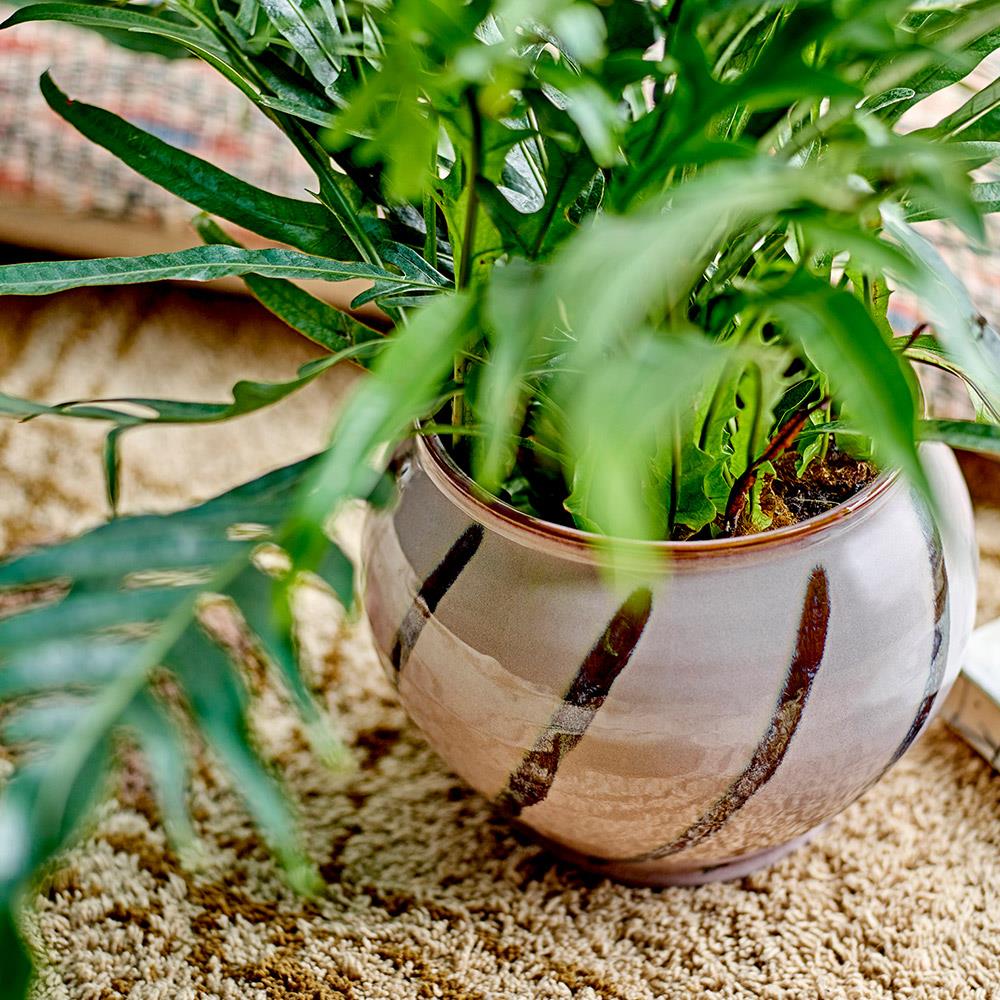 Bloomingville Iman Blumentopf Rose Ø21 cm – Steingut, handbemalt & zeitlos