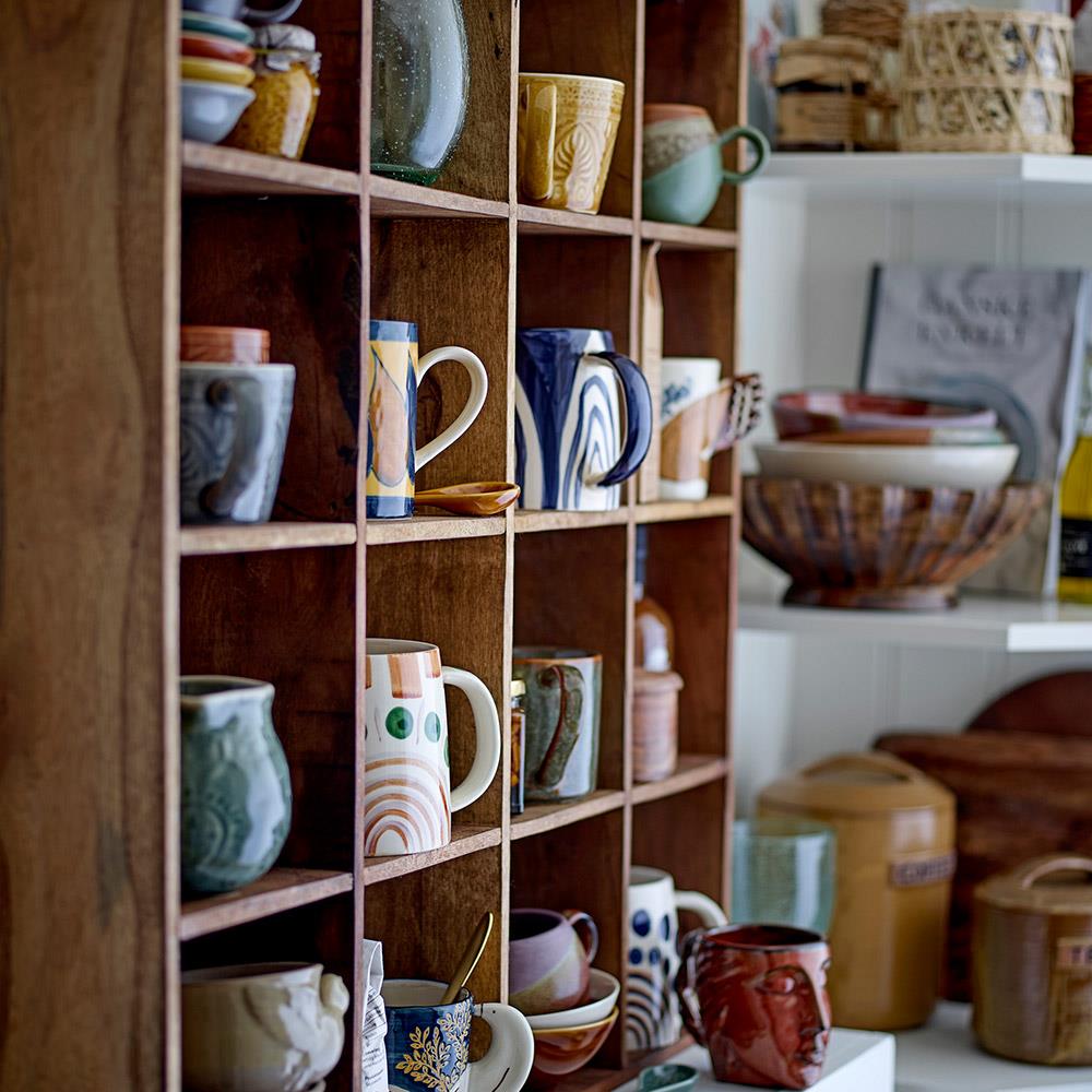 Bloomingville Heikki Tasse – brauner Steingutbecher, handbemalt, 400 ml