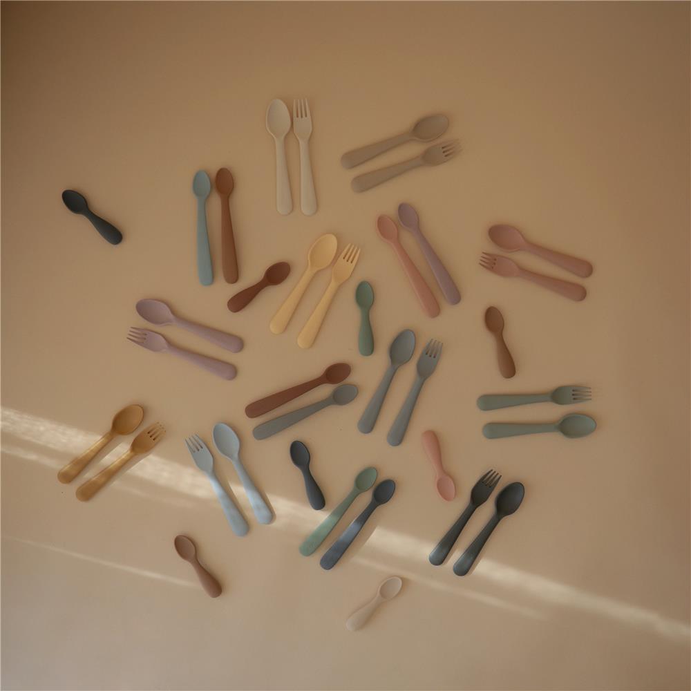 Mushie Silikon-Babylöffel 2er Set, Powder Blue, BPA-frei