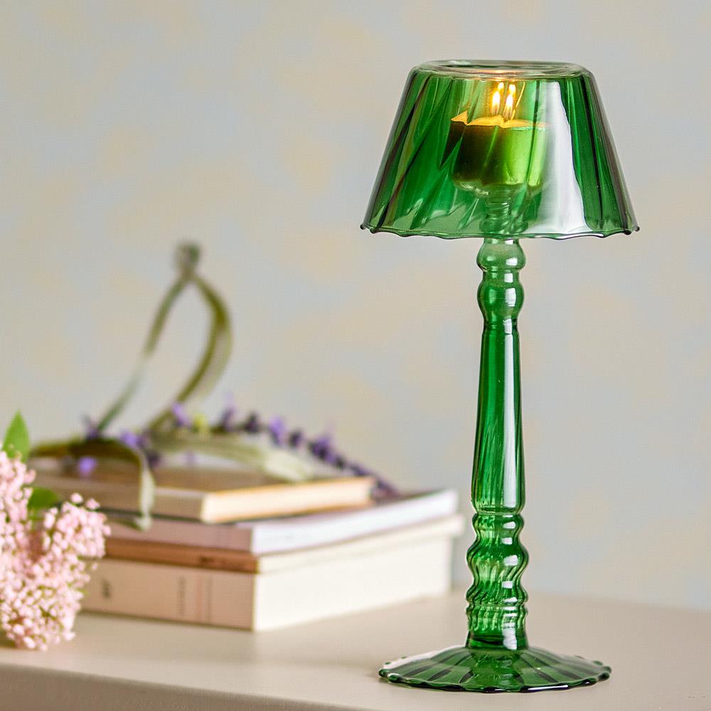 Bloomingville Lumi Teelichthalter, Grün, Glas, D10,5xH23,5 cm, elegantes Design, stimmungsvolles Licht