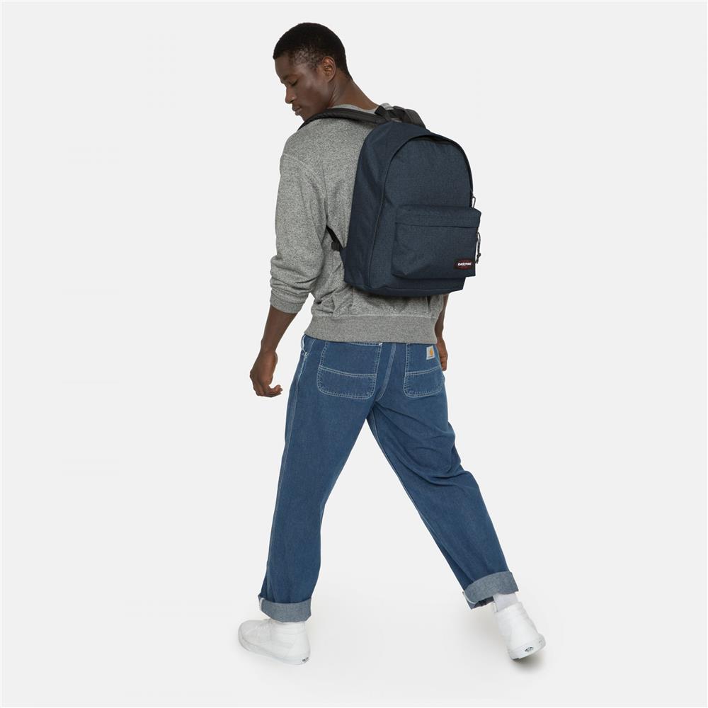 Eastpak OUT OF OFFICE, Rucksack, Triple Denim (blau), 27L, mit Laptopfach