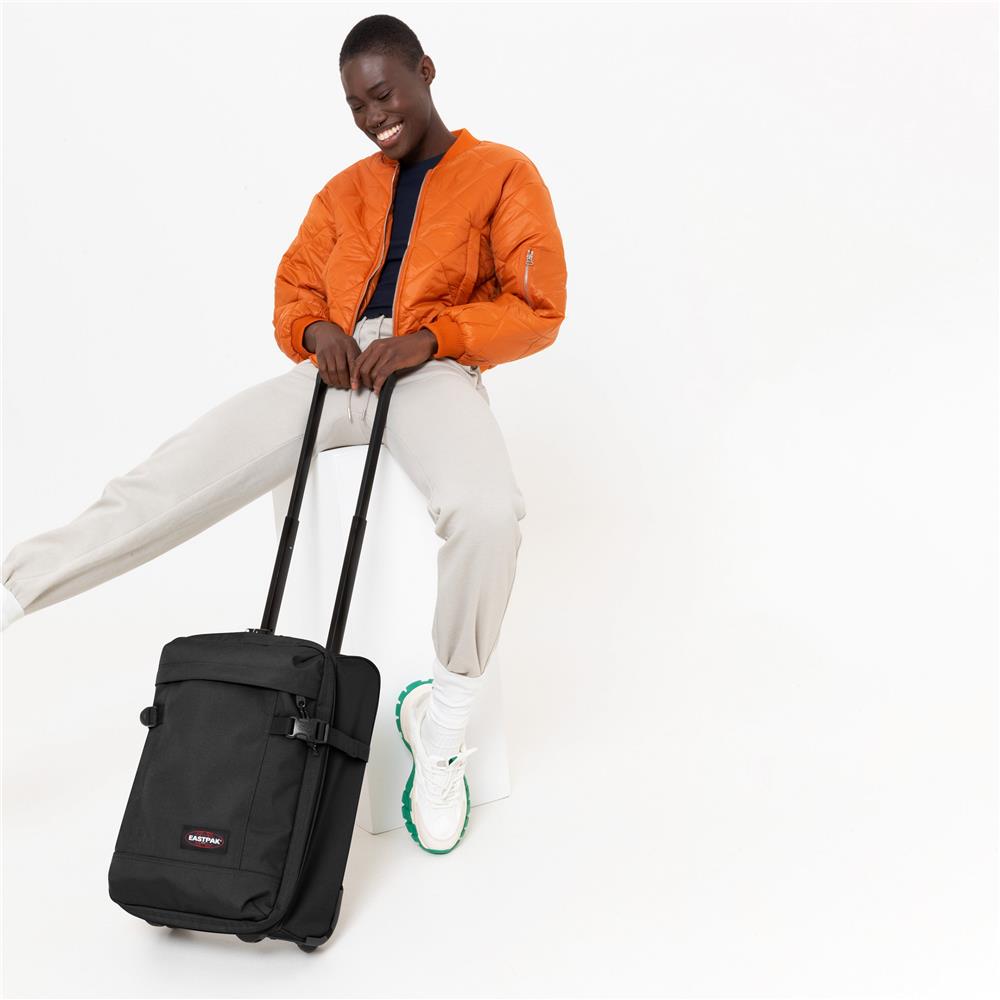 Eastpak TRANVERZ XXS, Kleiner Reisetrolley, Black (schwarz), 25L, Rollkoffer mit 2 Rädern und TSA-Schloss