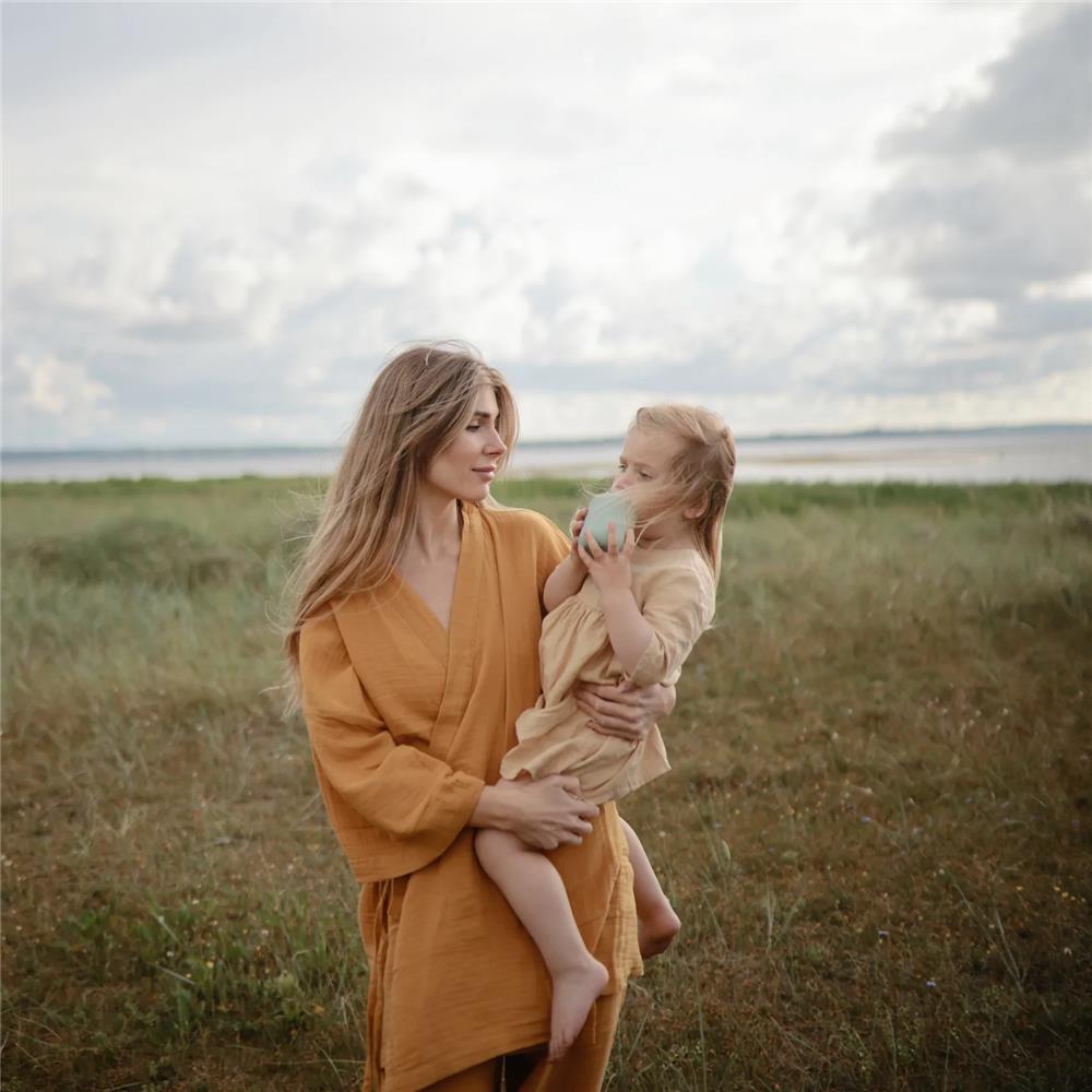 Mushie Silikon-Trinklernbecher, Cambridge Blue, BPA-frei