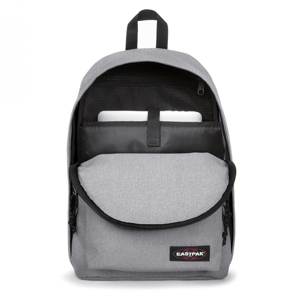 Eastpak OUT OF OFFICE, Rucksack, Sunday Grey (grau), 27L, mit Laptopfach