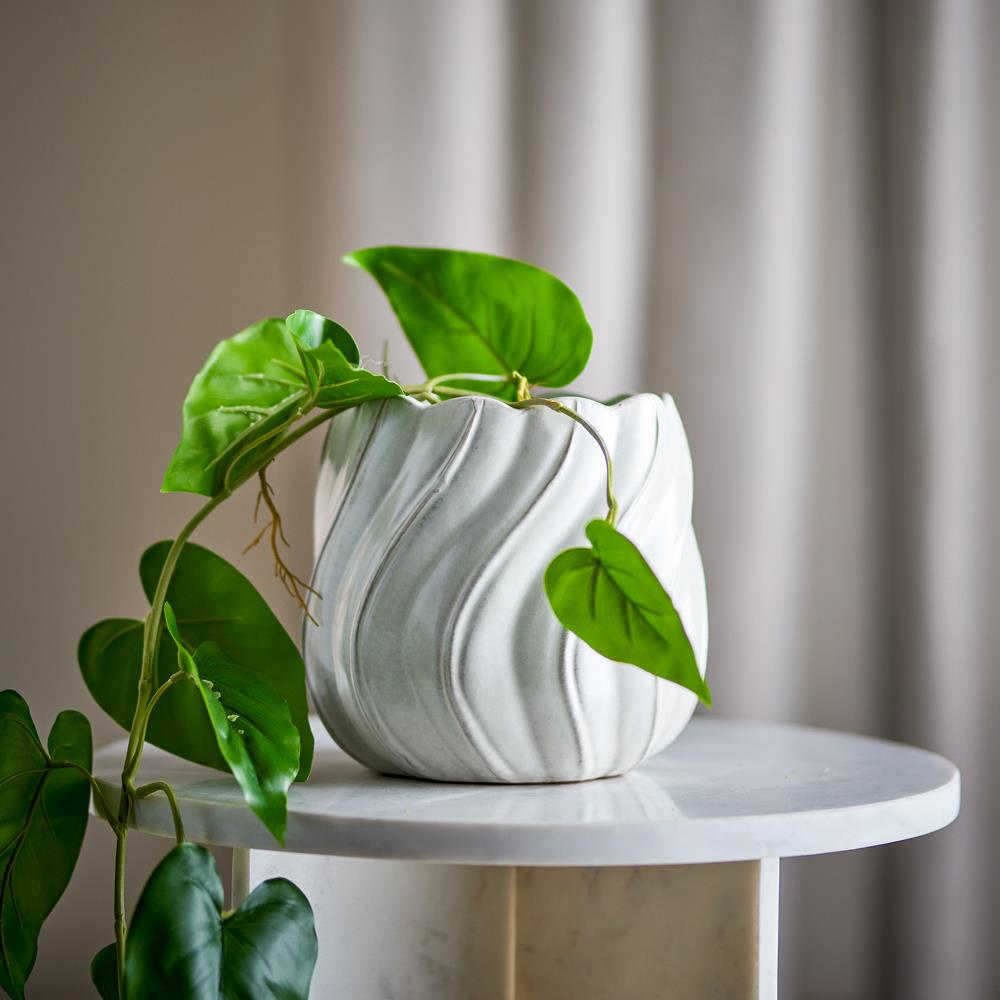 Bloomingville Isidora Blumentopf Weiß Steingut 20 cm