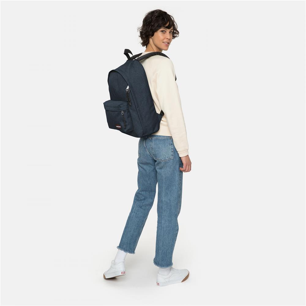 Eastpak OUT OF OFFICE, Rucksack, Triple Denim (blau), 27L, mit Laptopfach