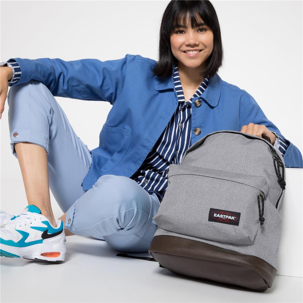 Eastpak WYOMING, Rucksack, Sunday Grey (grau), 24L, mit Leder-Unterseite