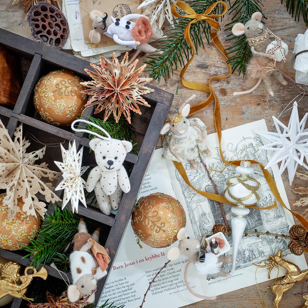 Bloomingville Hisar Baumschmuck aus Glas Weiß Weihnachtsanhänger mit Gold-Details