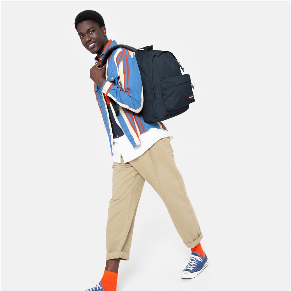 Eastpak OUT OF OFFICE, Rucksack, Triple Denim (blau), 27L, mit Laptopfach