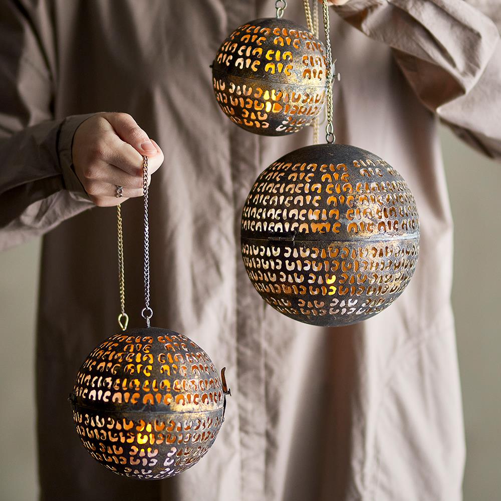 Bloomingville Lumie Deko 3er Set, Messing, Metall – handgefertigte Kugeln mit Vintage-Charme