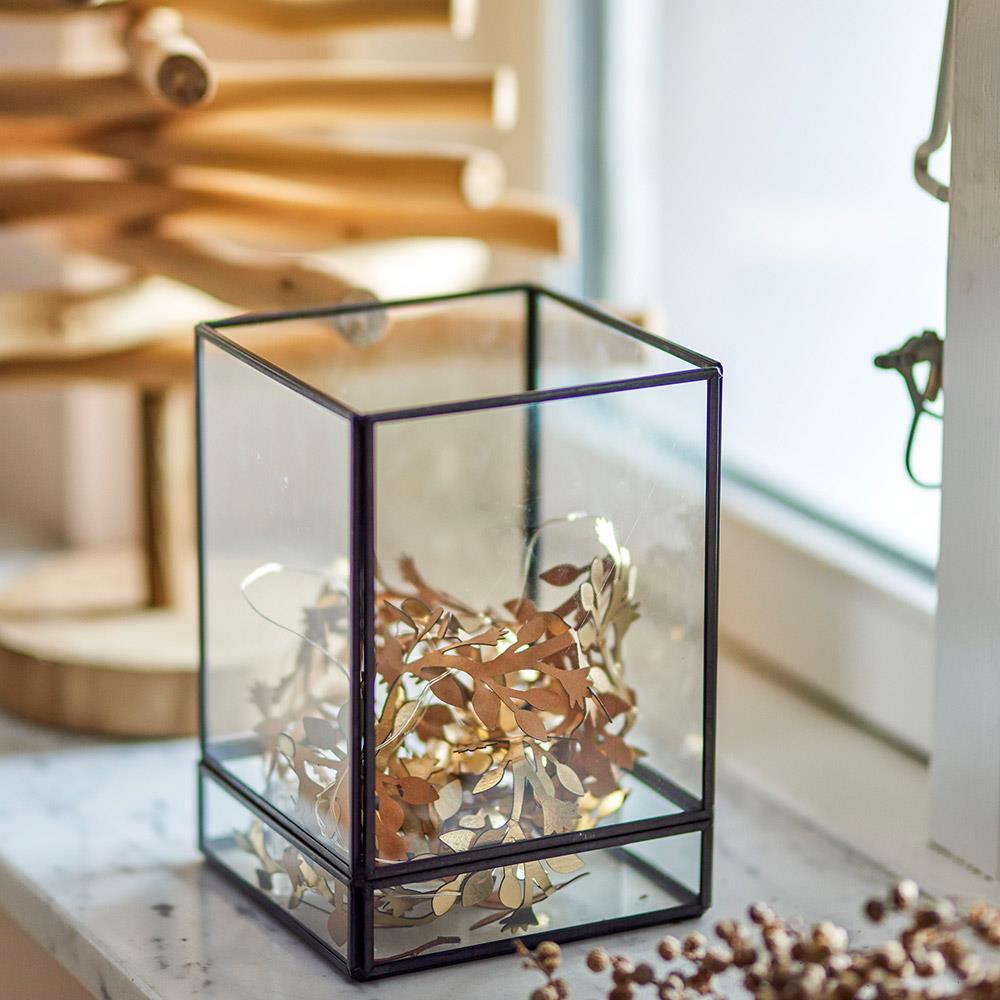 Bloomingville Filula Teelichthalter – Glaswürfel mit schwarzem Rahmen für Stumpenkerzen