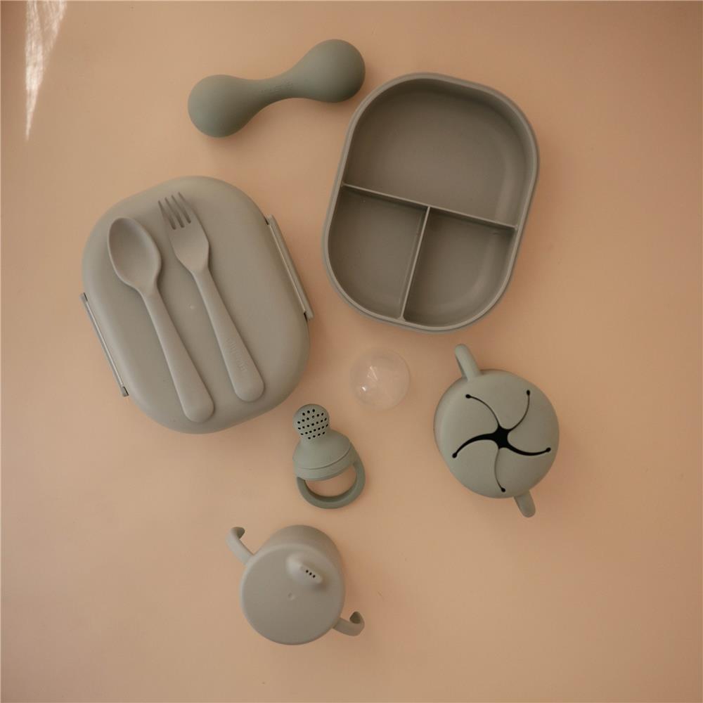 Mushie Lunchbox, Sage, Brotdose mit Löffel und Gabel, BPA-frei