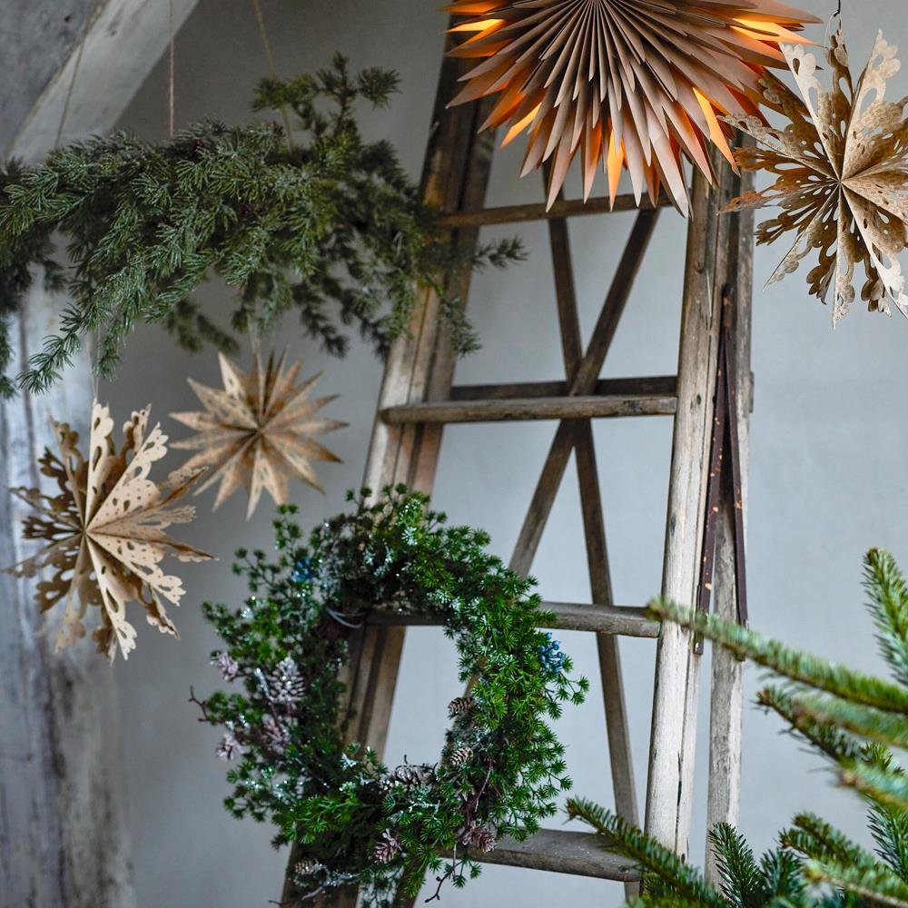 Bloomingville Cedar Kranz Grün Kunstkranz 50 cm Weihnachtsdeko mit Zapfen