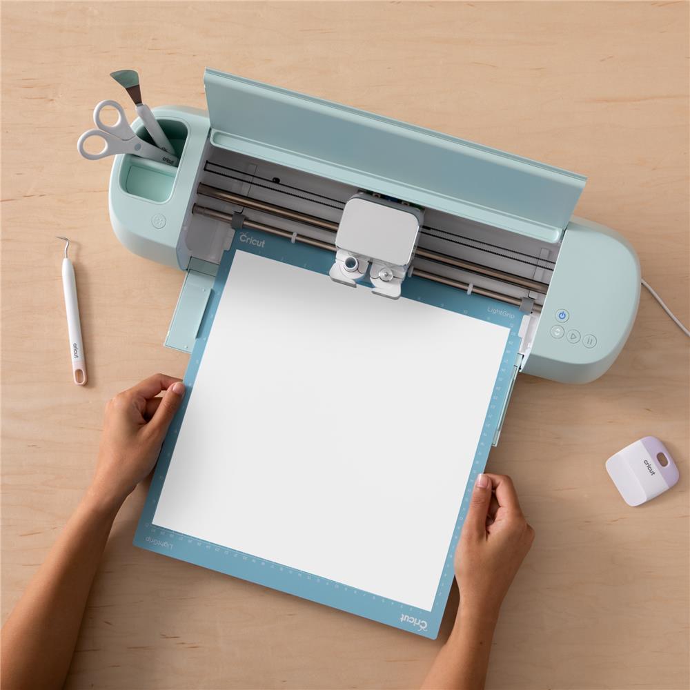 Cricut Iron-On mit UV-aktivierter Farbveränderung in Weiß - Violett 1 Rolle 30,5x48,2cm