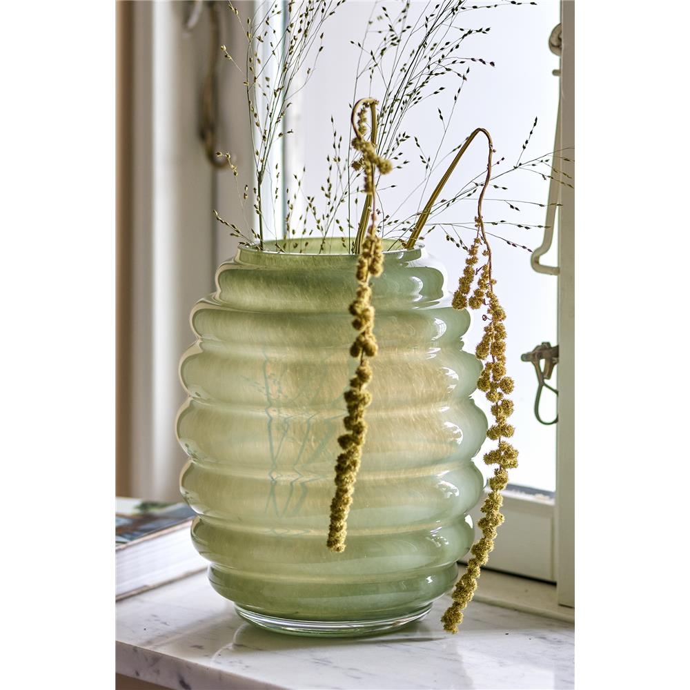 Bloomingville Saihah Vase in Grün, 24cm, aus Glas mundgeblasen