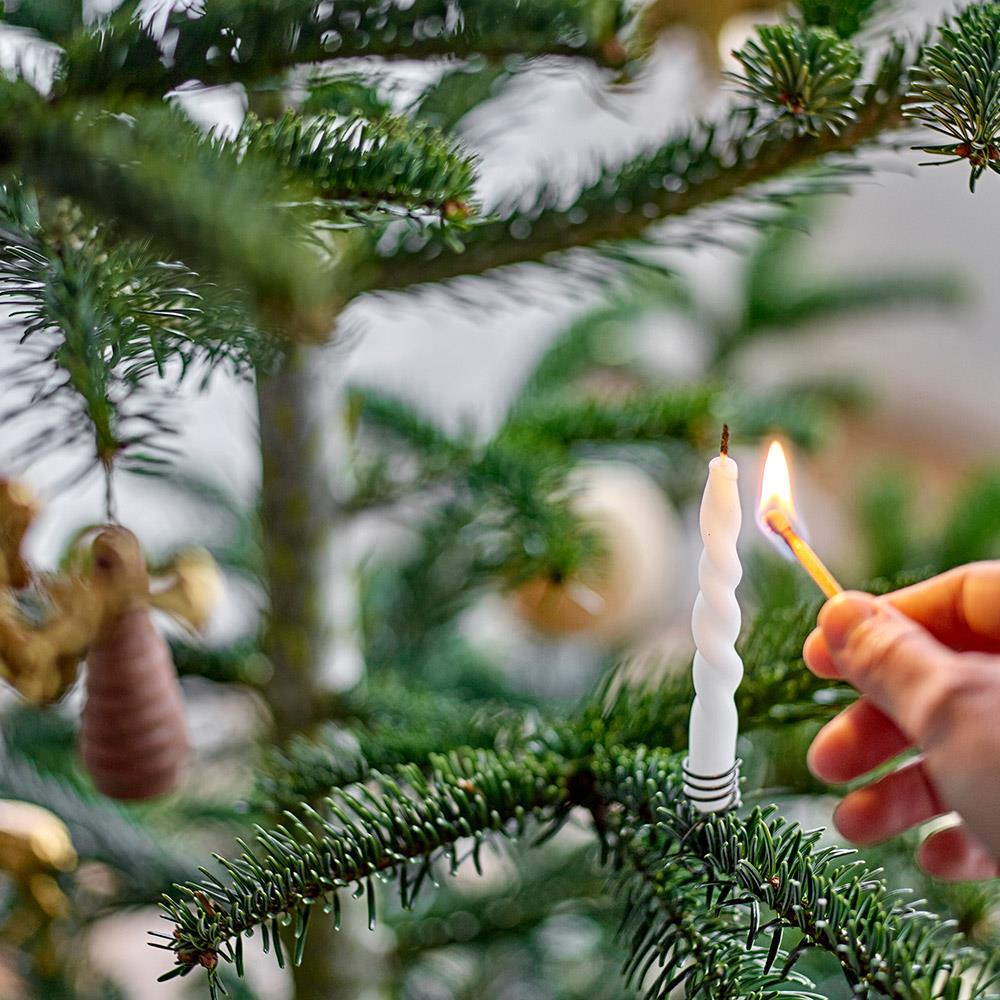 Bloomingville Twist Kerze, Weiß, 12er Set, Paraffin, handgedreht, Ø 1,2 cm