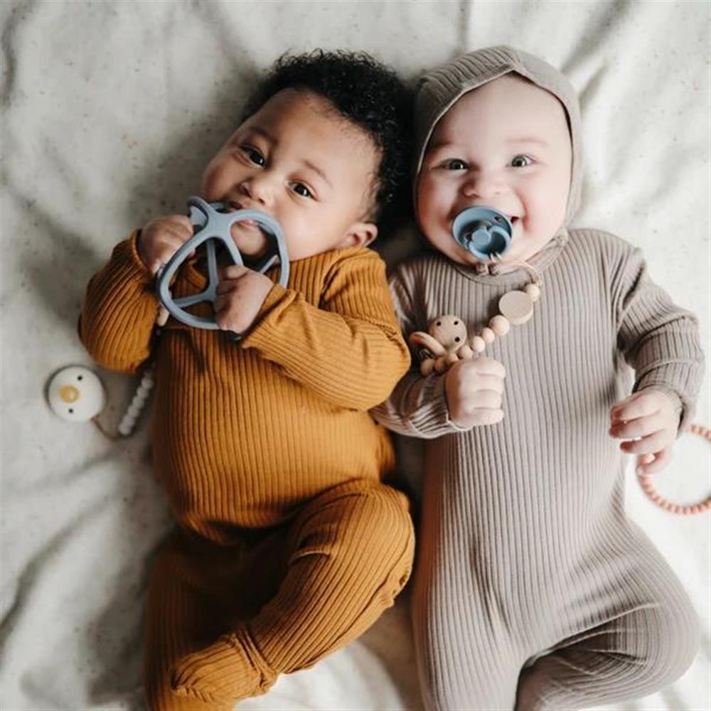 Mushie Beißring Ball, Tradewinds, aus Silikon, BPA-frei