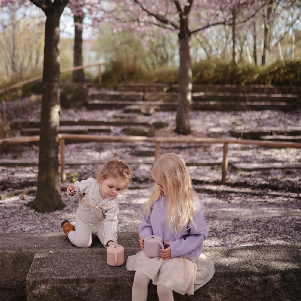 Mushie Snackbecher, Soft Lilac, aus Silikon, BPA-frei