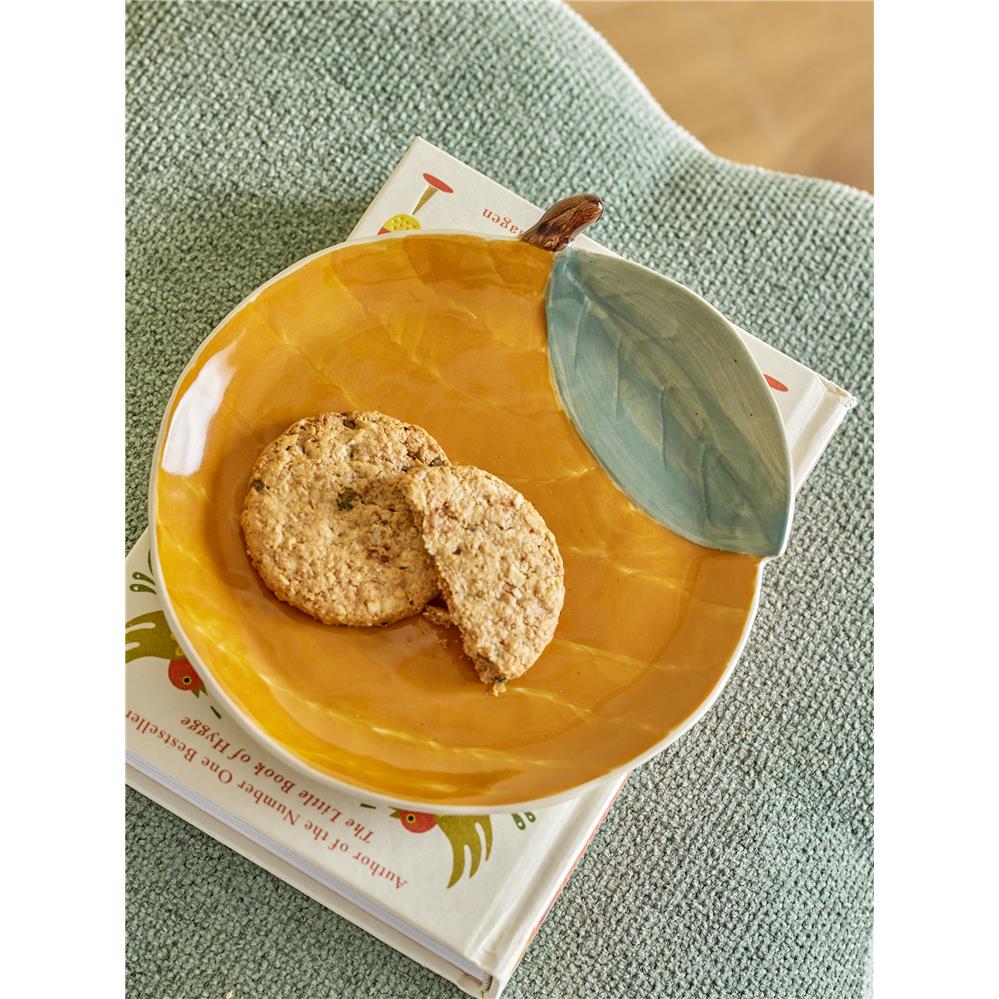 Bloomingville MINI Agnes Teller in Form einer Orange, Steingut, Kinderteller, dänisches Design