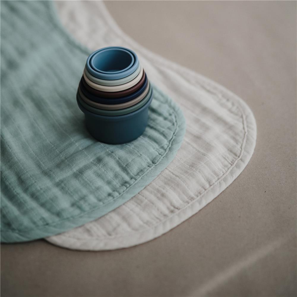 Mushie Musselin-Spucktuch 2er-Pack, Roman Green/Fog, aus 100% Bio-Baumwolle