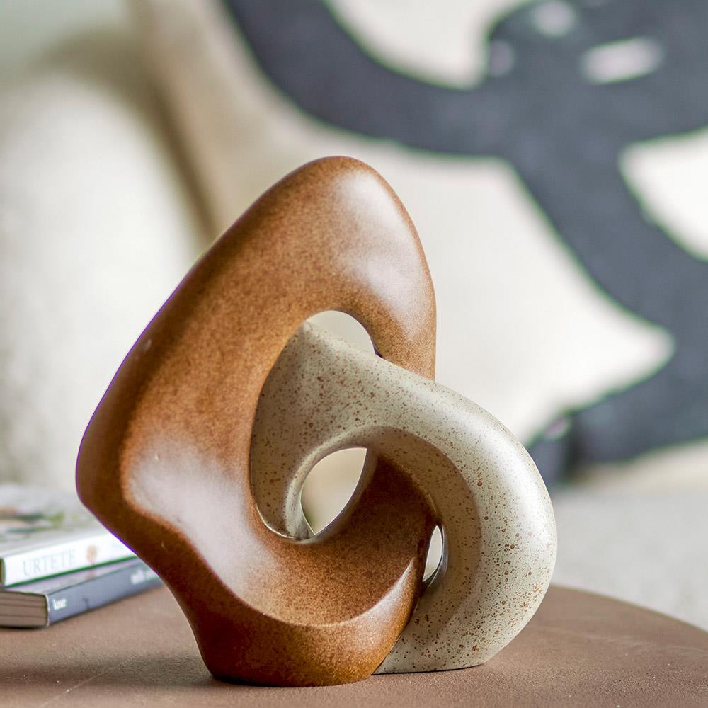 Bloomingville Esad Dekofigur, Braun, Polyresin, 21,5 cm hoch, nordisches Design