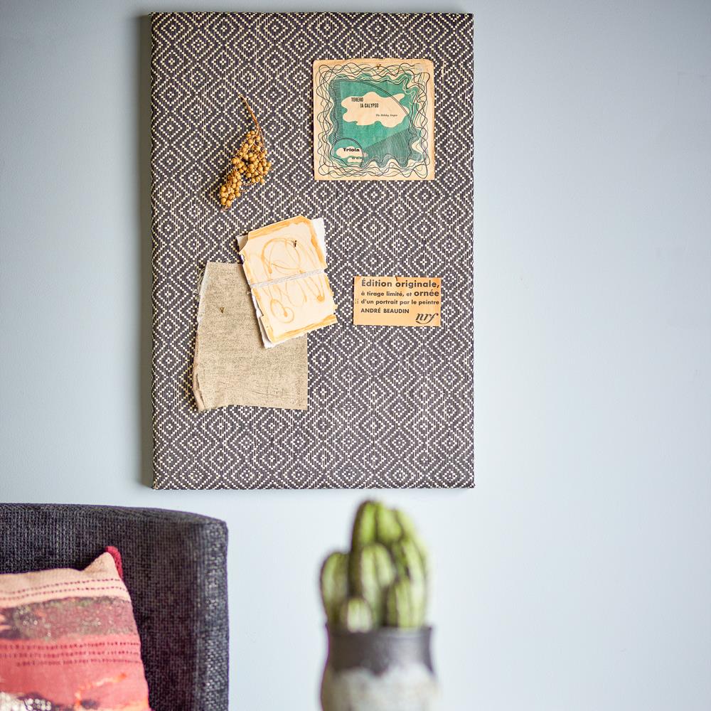 Bloomingville Rivalta Pinnwand Schwarz Holz Memoboard 71x48cm