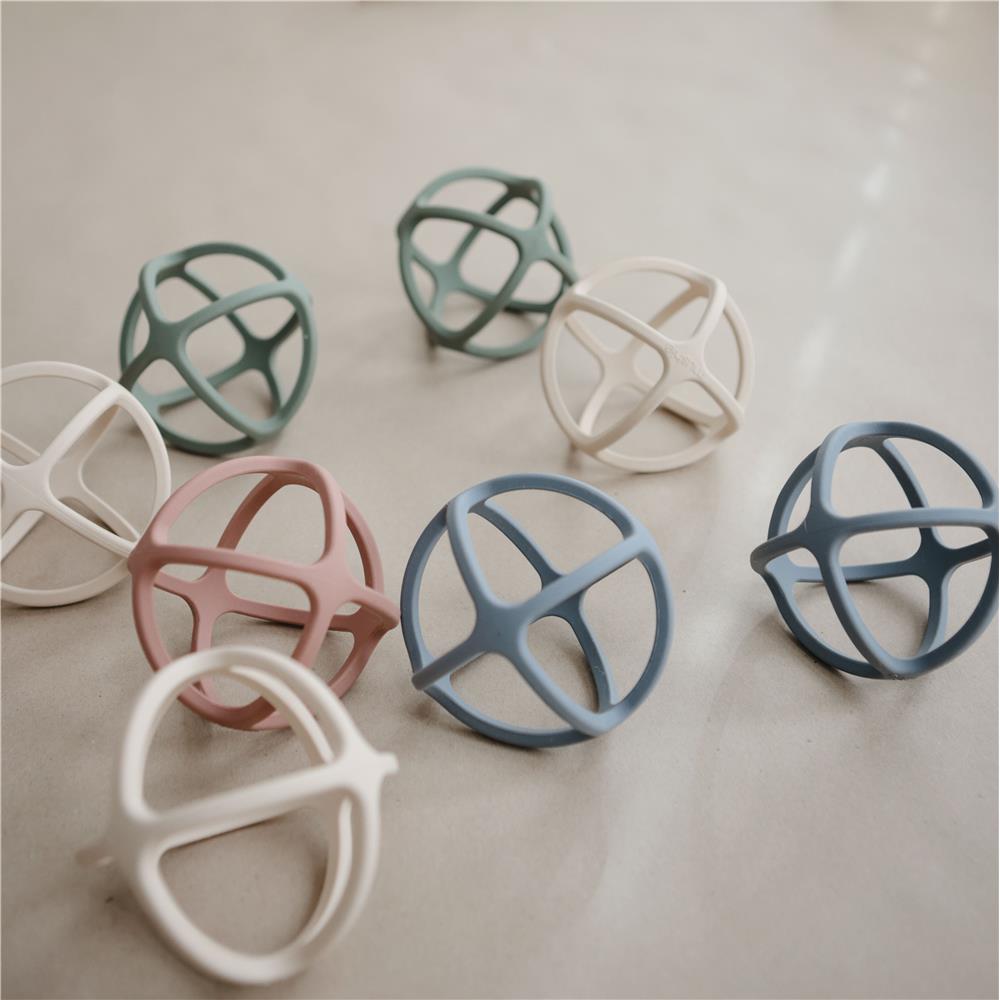 Mushie Beißring Ball, Dried Thyme, aus Silikon, BPA-frei